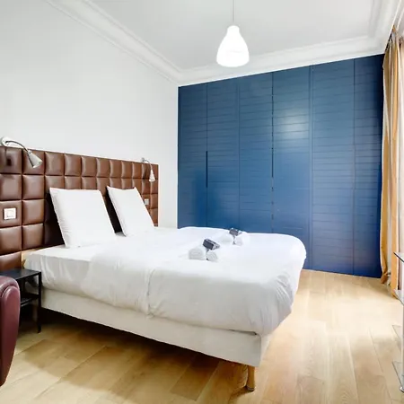 Apartamento Moderne Avec Cuisine Equipee Et Balcon Paris